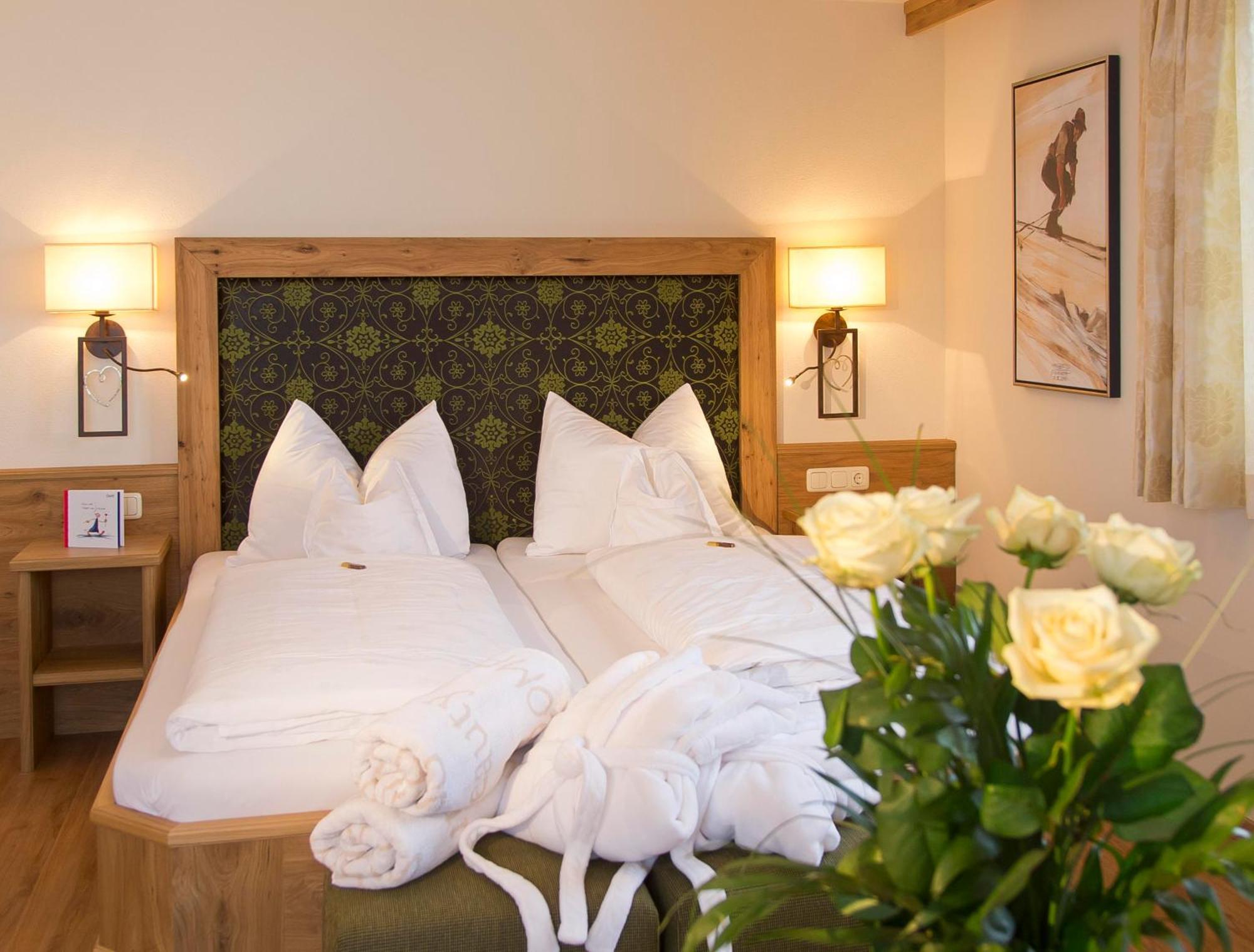 Hotel Garni Bavaria Ellmau Extérieur photo